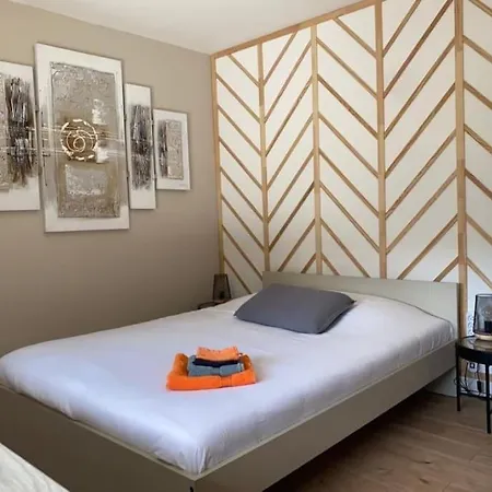 Feriehus Maison Spacieuse 240m² - 7chambres - 16pers'