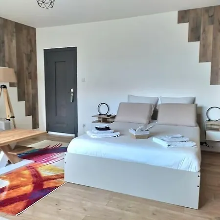 Maison Spacieuse 240m² - 7chambres - 16pers' *