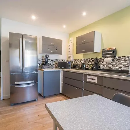 Maison Spacieuse 240m² - 7chambres - 16pers'