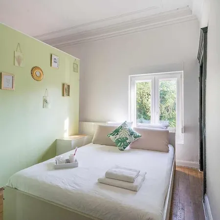 Feriehus Maison Spacieuse 240m² - 7chambres - 16pers' Woippy