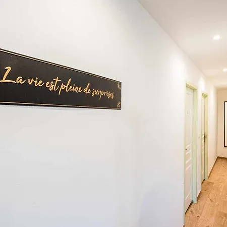 Maison Spacieuse 240m² - 7chambres - 16pers' Woippy